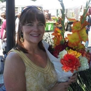 Meet your Posher, Michele